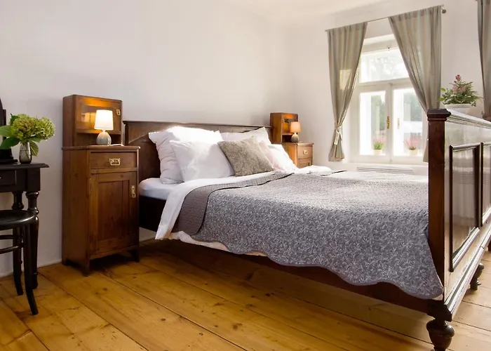 Apartahotel U Rybníčku Kostelec nad Vltavou